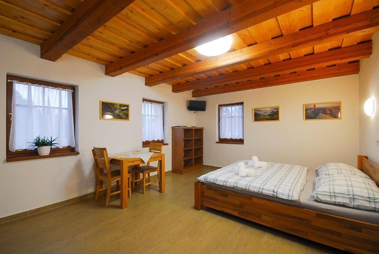 Apartmany Studeny Kunratice  Екстериор снимка