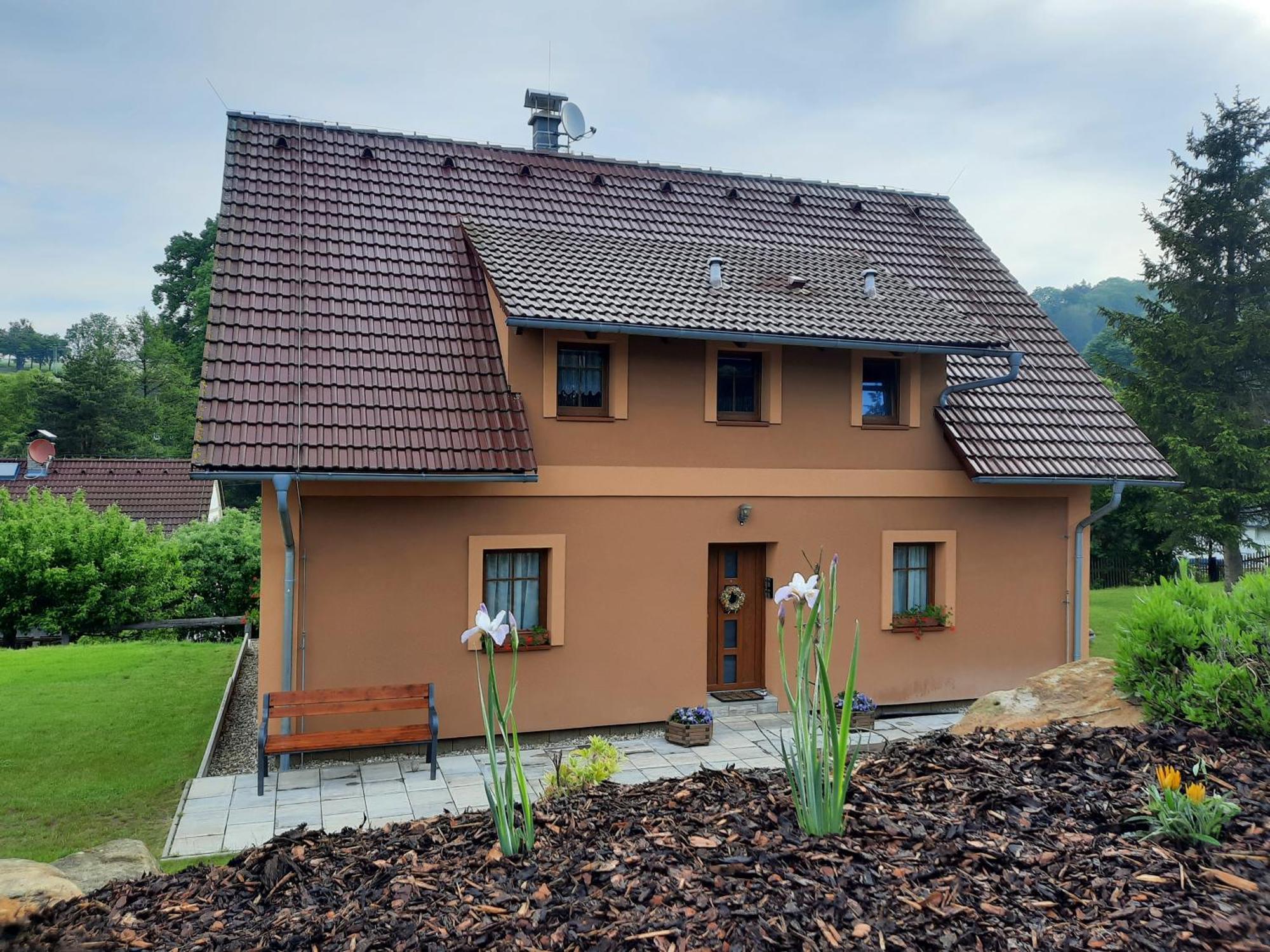Apartmany Studeny Kunratice  Екстериор снимка